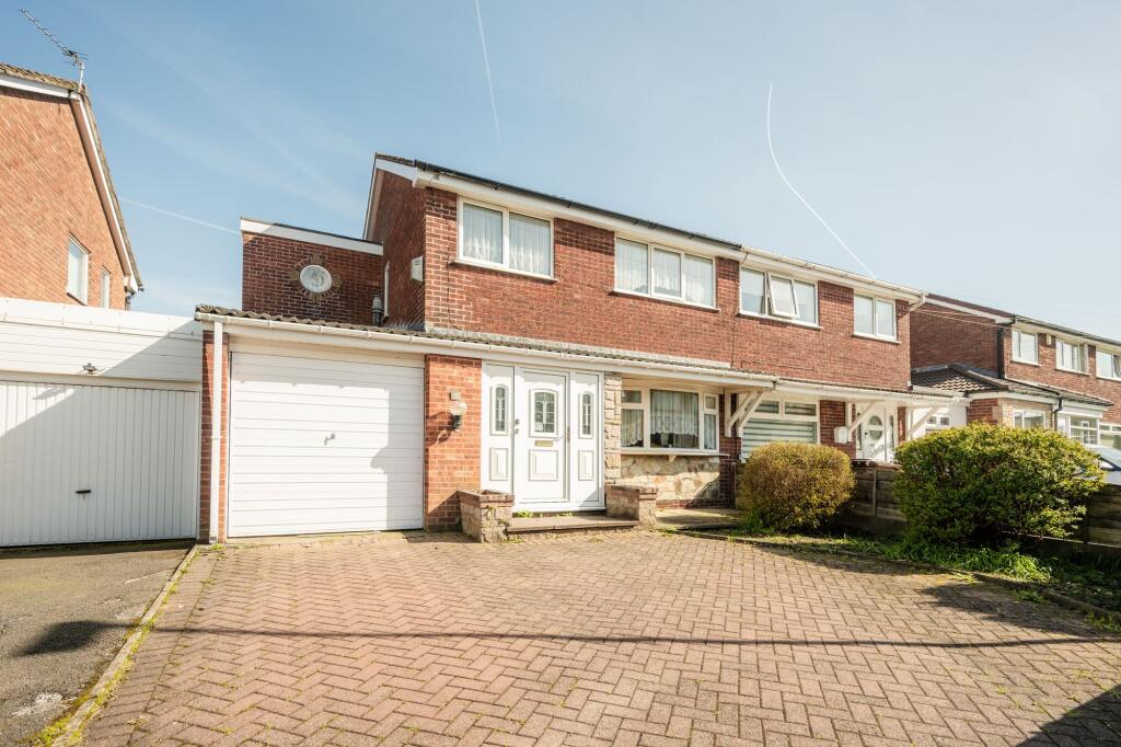 Main image of property: Warwick Road, Radcliffe, M26