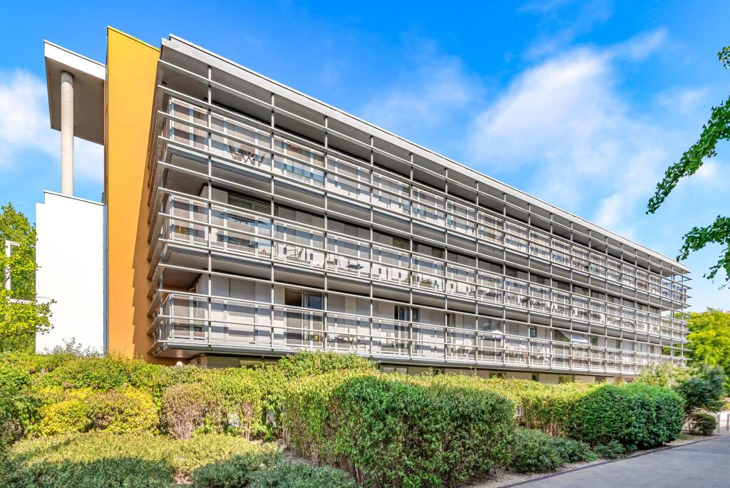 Main image of property: Kinnear Apartments, New River Village, Hornsey, N8