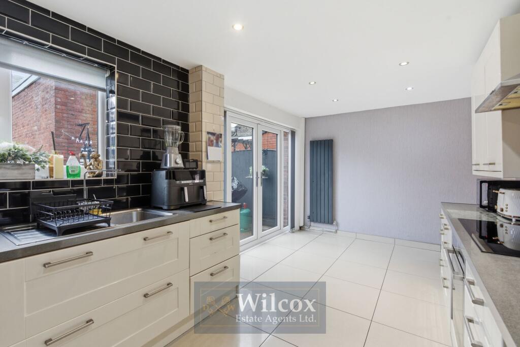 House in Bolton, Greater Manchester - View 3