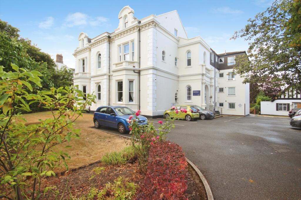 Main image of property: Kenilworth Road, LEAMINGTON SPA, Warwickshire, CV32