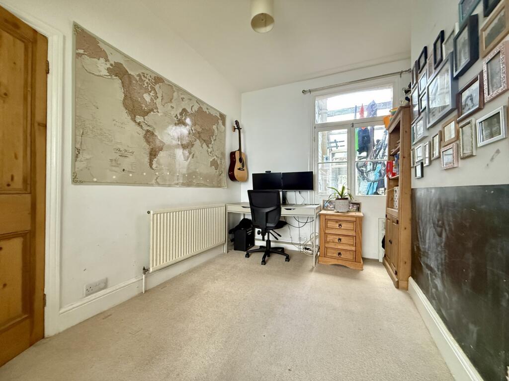 House in Exeter - View 4