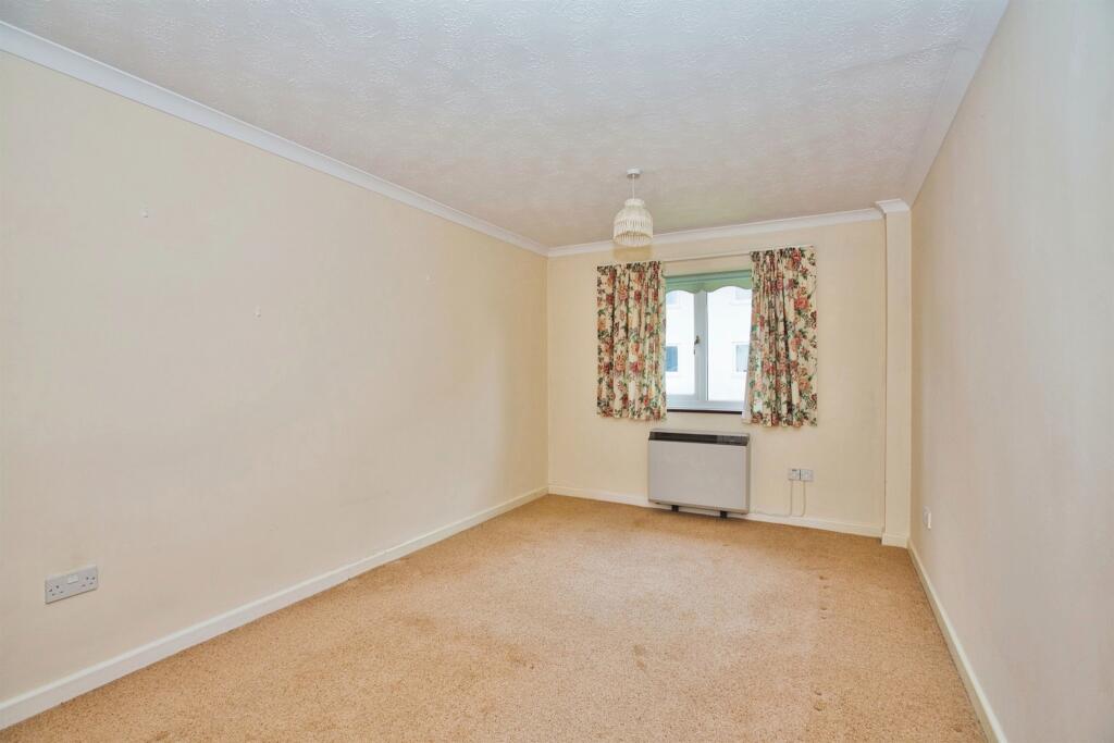 Additional image 13 of The Avenue, Yeovil