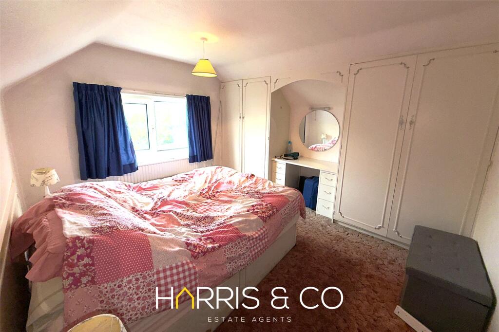 House in Wyre, Larkholme, Fleetwood - More