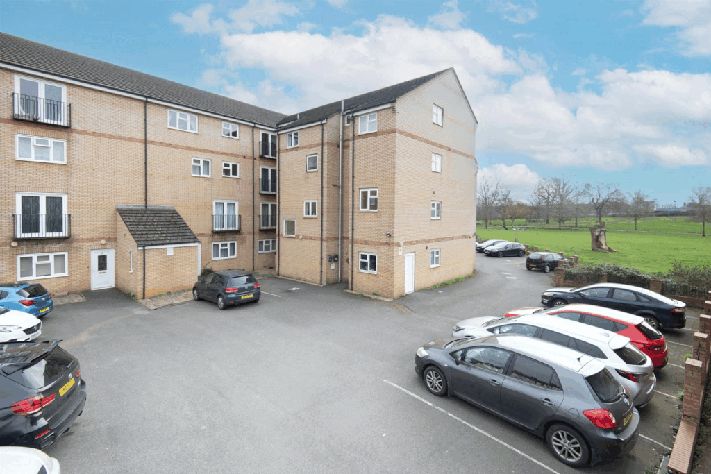 Main image of property: Fields View, Wellingborough