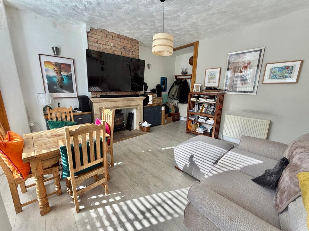 Additional image 3 of Highfield Lane, Keighley, BD21