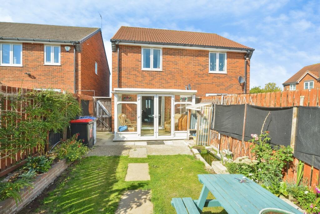 House in Stockton-on-Tees - View 4