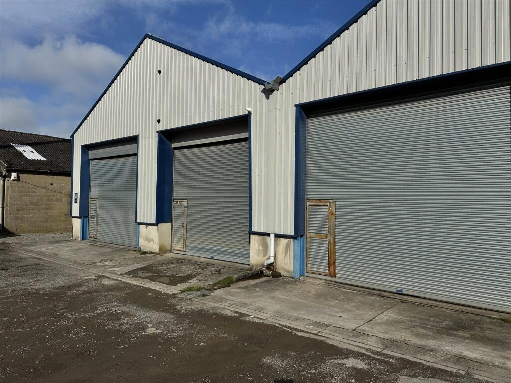 Main image of property: Hatters Lane, Chipping Sodbury, Bristol, Gloucestershire, BS37