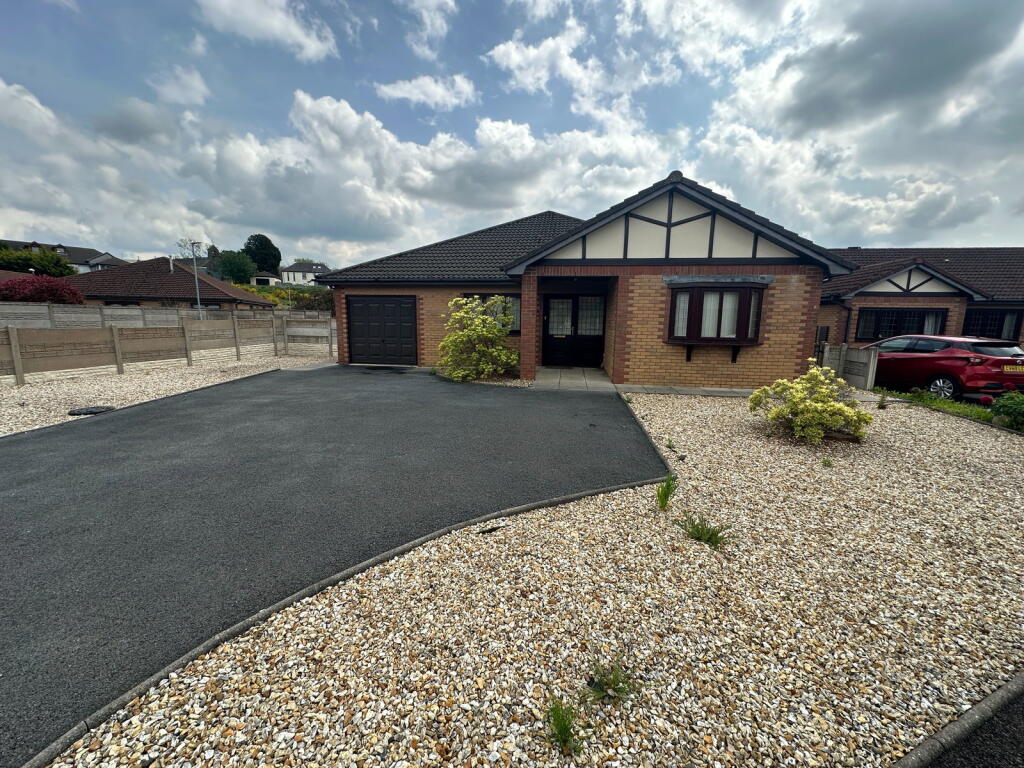 Main image of property: Parc Bwtrimawr,Ammanford,SA18 2EZ