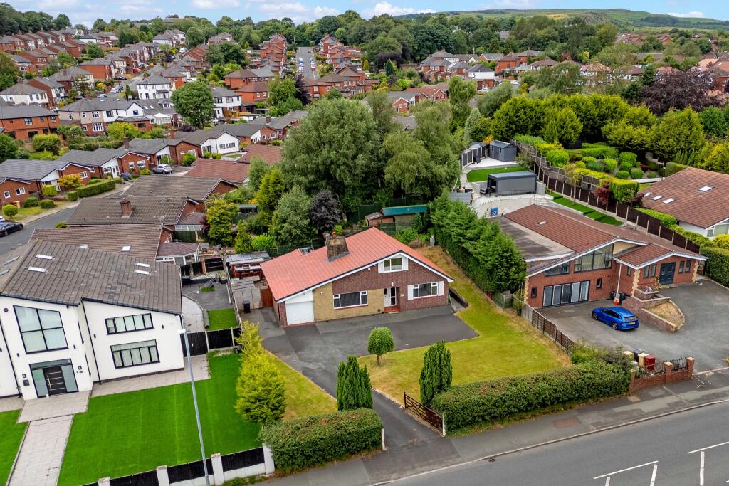 Main image of property: 925 Blackburn Road, Sharples, Bolton, BL1 7LR