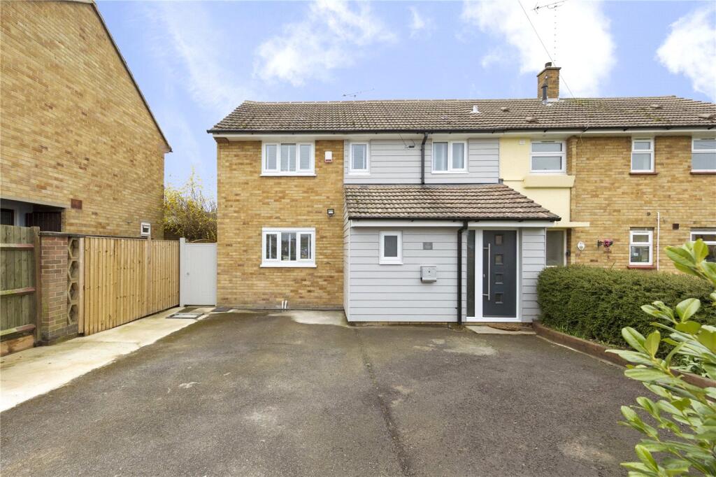 Main image of property: Meadgate Avenue, Chelmsford, Essex, CM2