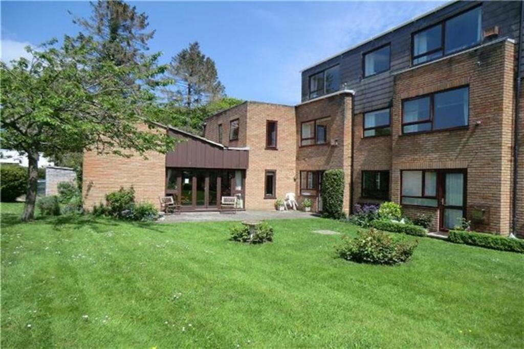 Main image of property: Homewood House, Milford Road, Pennington, Lymington, SO41