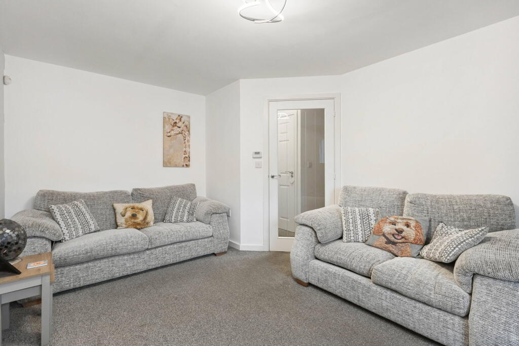 House in Wakefield - More