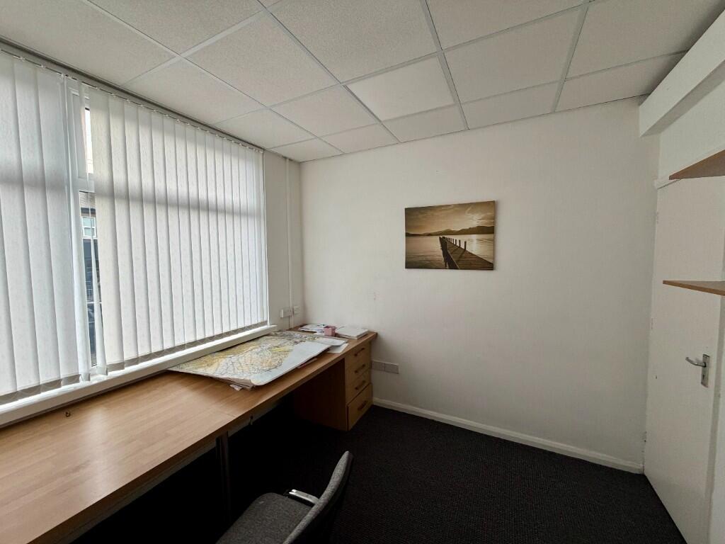 Whitegate Drive, Blackpool, Lancashire, FY3 photo 4