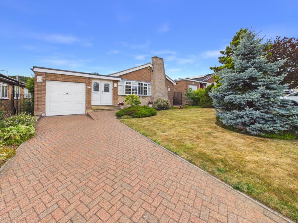 Main image of property: Melbourne Avenue, Dronfield Woodhouse, Dronfield, Derbyshire, S18