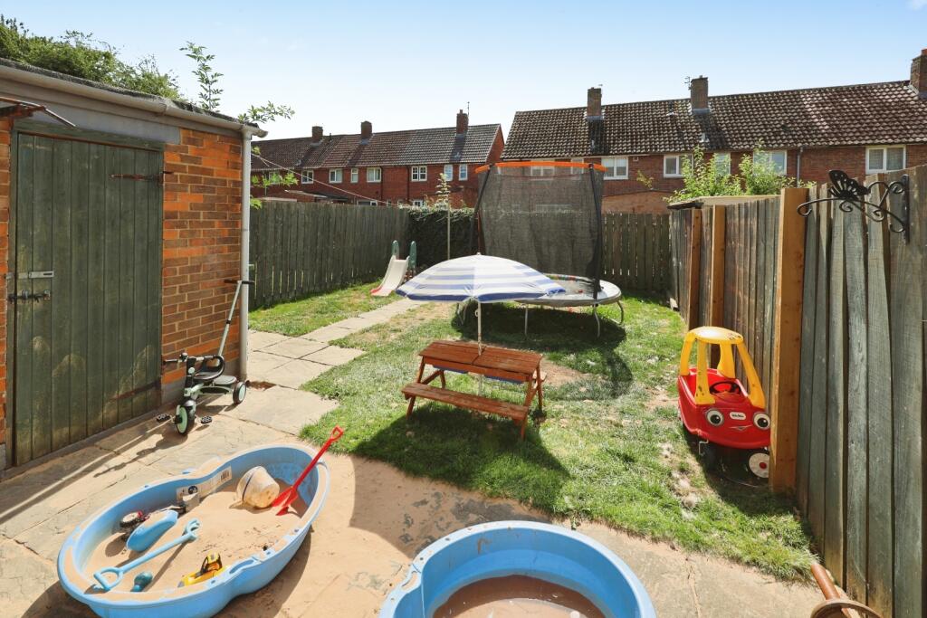Property photo 11