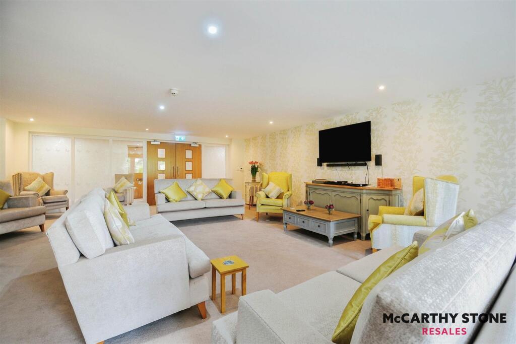 Additional image 15 of 44 Eleanor House, London Road, St. Albans AL1 1NR