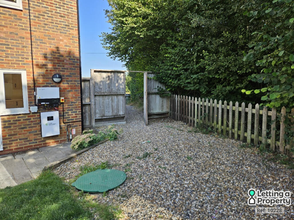 House in Hurley, Windsor and Maidenhead - View 5