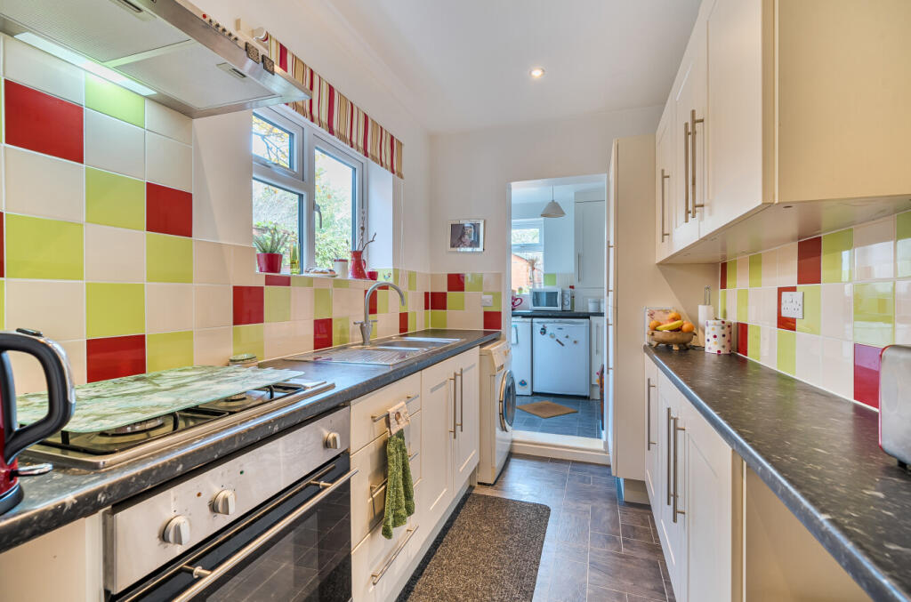 Park Road, Freemantle, Southampton, Hampshire, SO15 photo 4