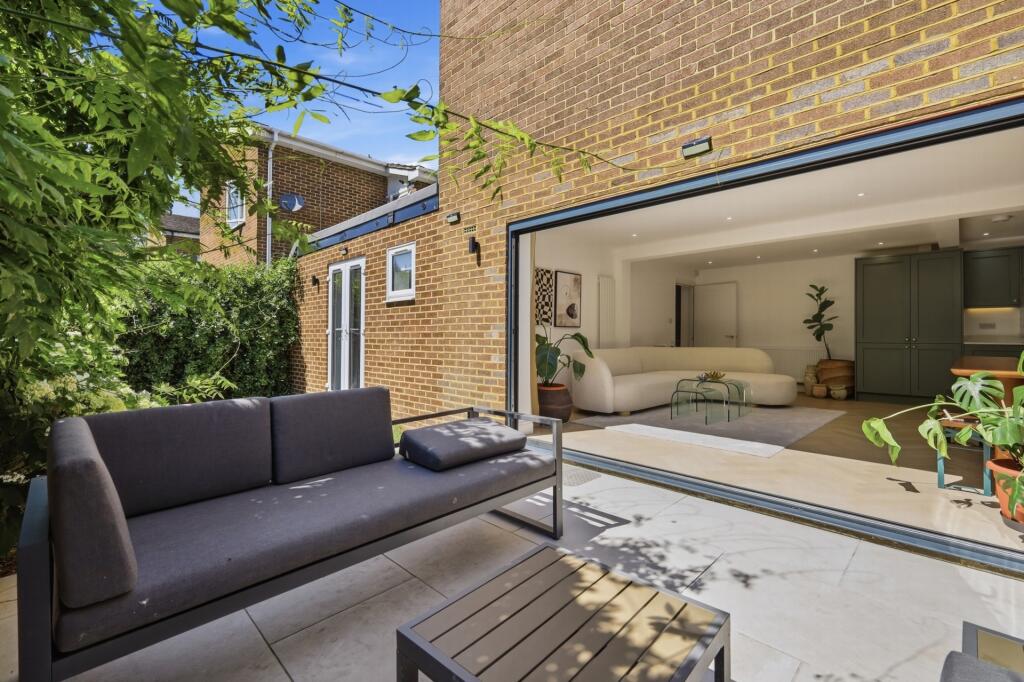 Main image of property: Clarence Avenue, Clapham, SW4