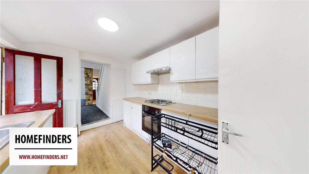 House in London - View 5