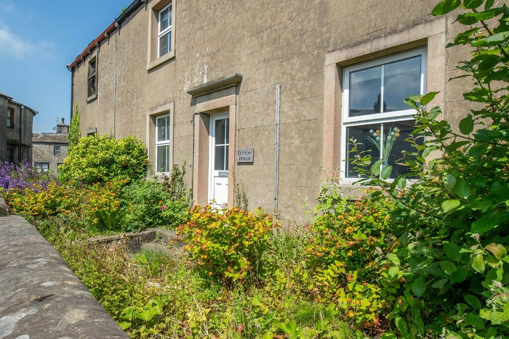 Church Street, Long Preston, BD23 photo 2
