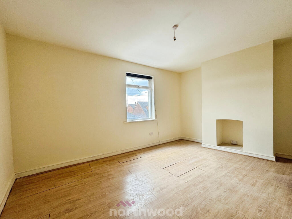 House in Doncaster, Thorne - More