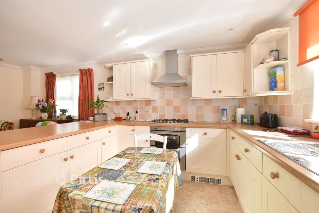 House in Portsmouth - View 5