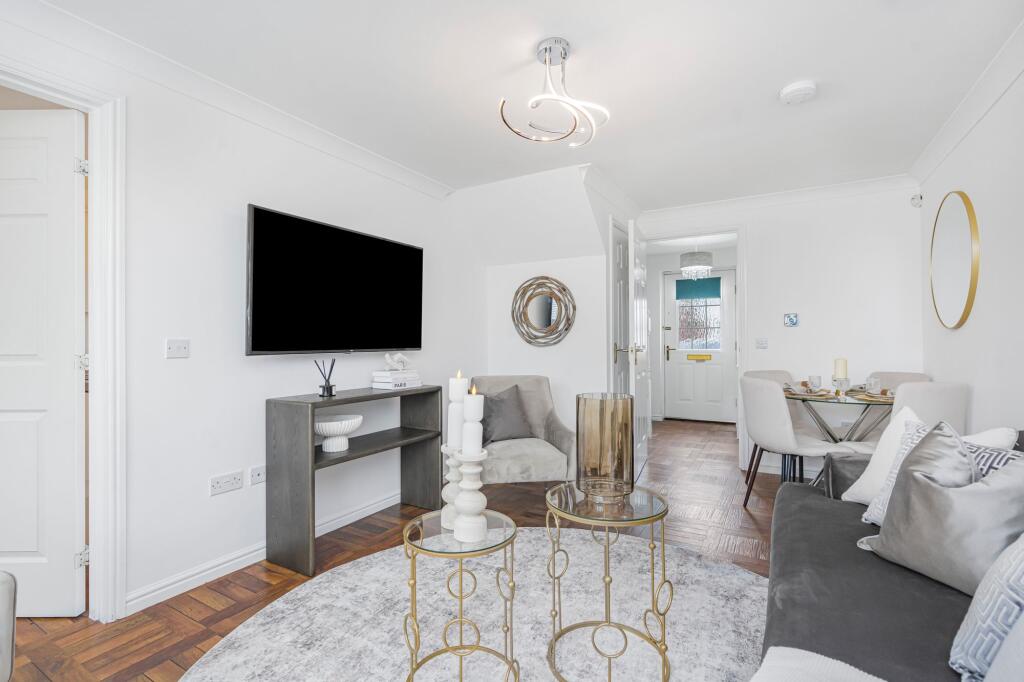 House in Larbert, Kinnaird Village - View 4