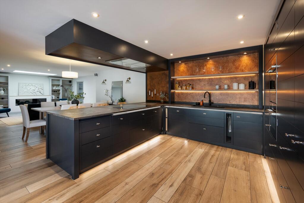 House in Bath, Lansdown - View 2