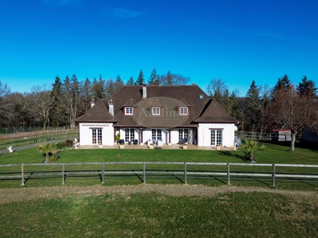 Main image of property: Midi-Pyrénées, Hautes-Pyrénées, Laslades