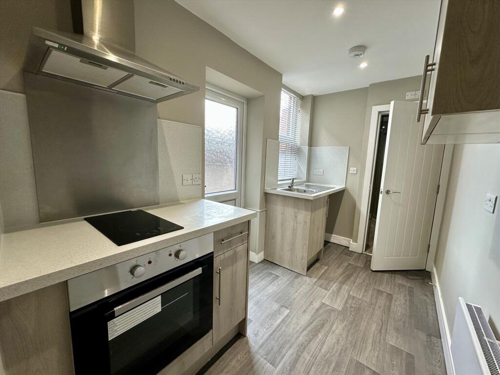 Apartment in Lancaster - View 2