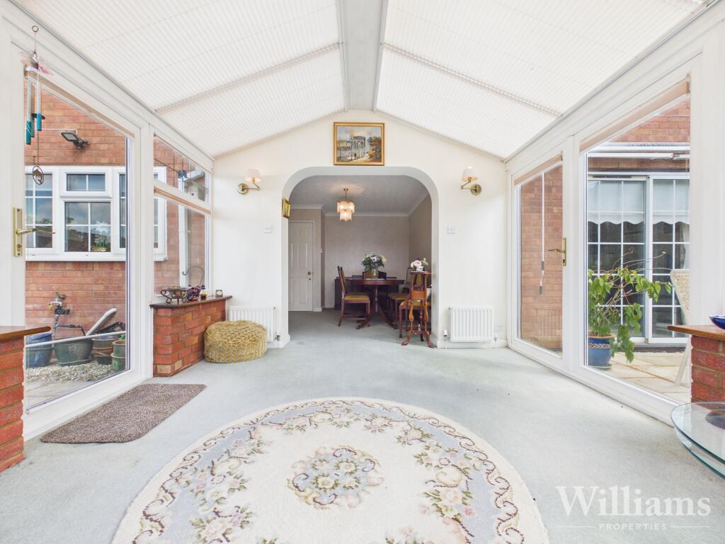 House in Aylesbury, Buckinghamshire - View 5