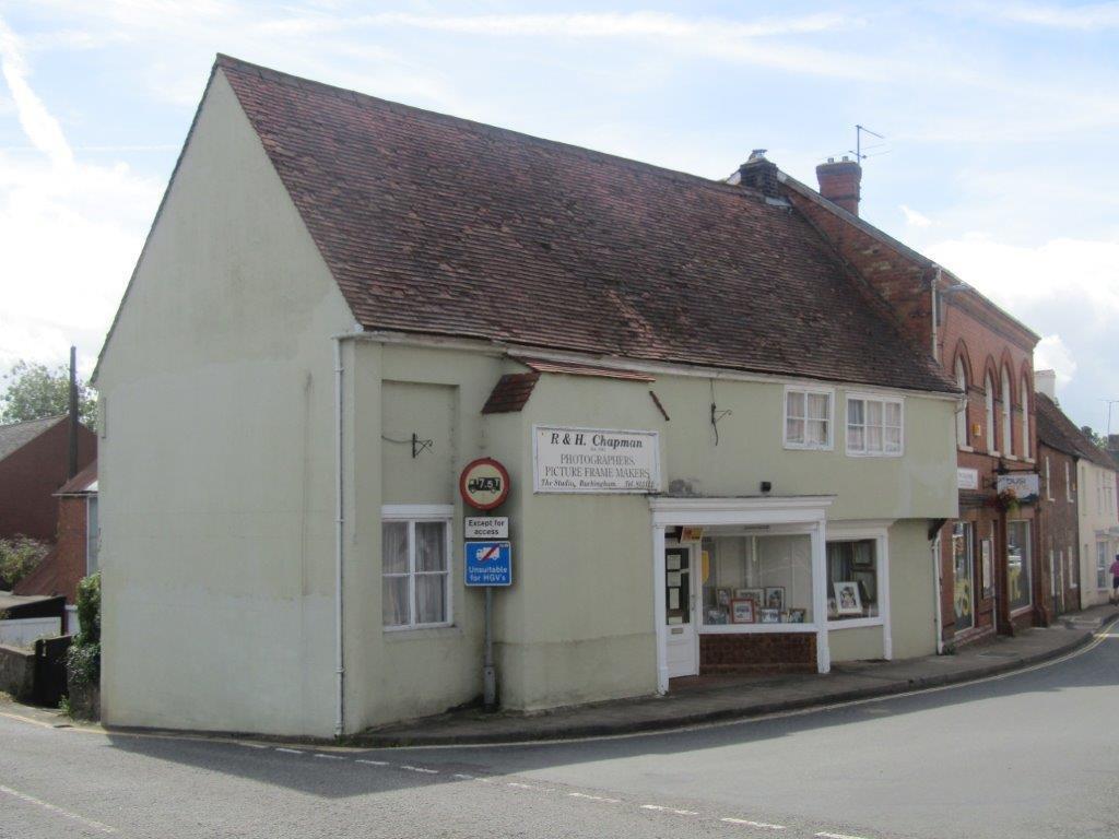 Photo 18