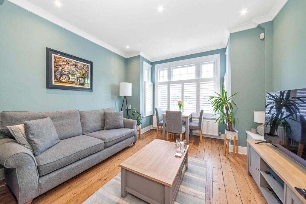 Main image of property: Leigham Vale, London SW16
