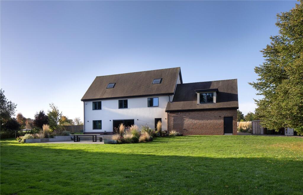 Main image of property: Hidden Brook, Oxford Road, Frilford, Abingdon, OX13