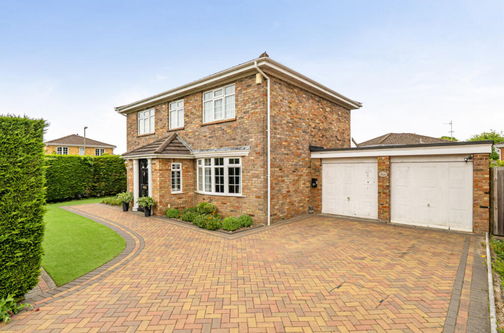 Main image of property: Homesteads Road, Basingstoke, Hampshire, RG22