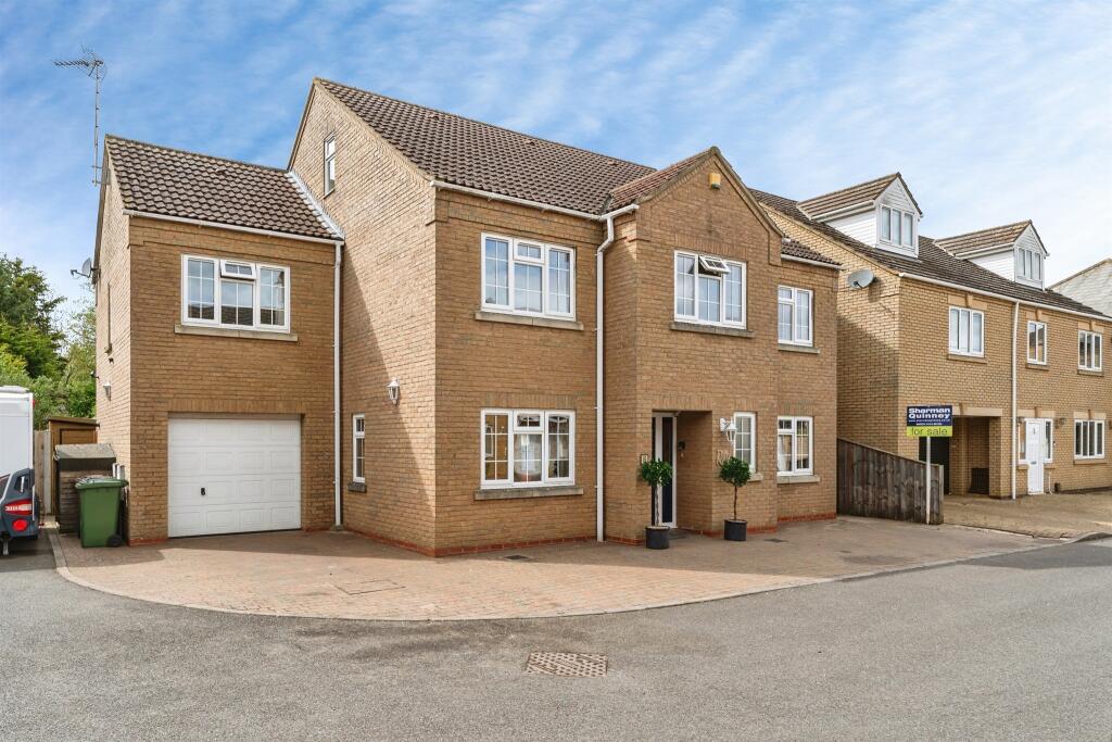 Main image of property: Blue Ridge Gardens, March