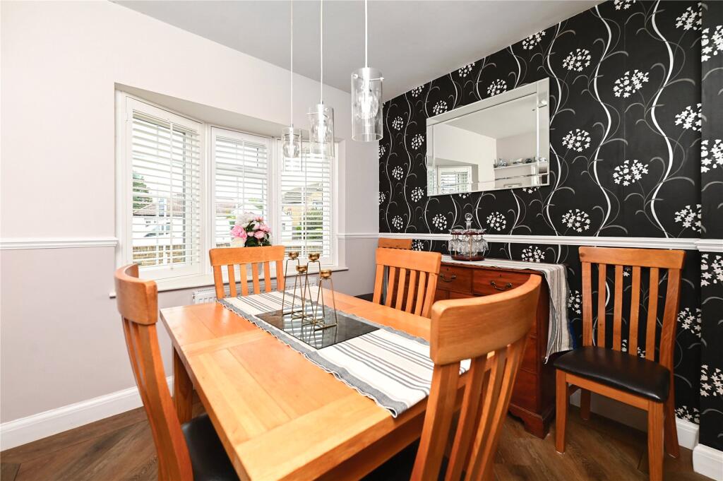 House in Spelthorne, Surrey - View 5