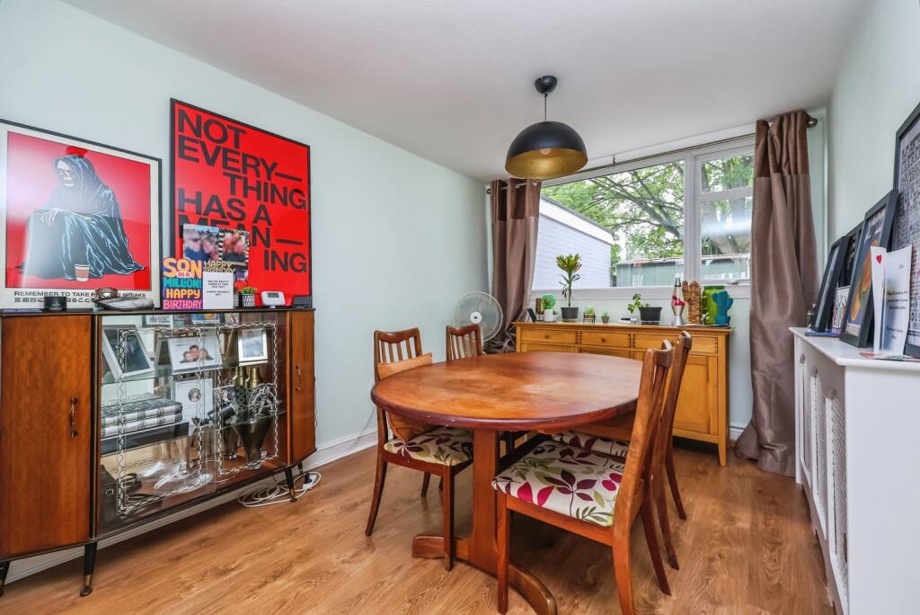 Glenlivet Gardens, Clifton, Nottingham, NG11 - More