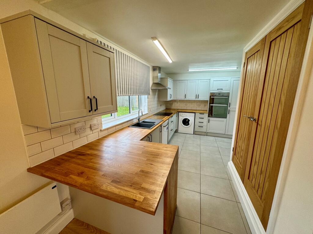 House in Ipswich - View 5
