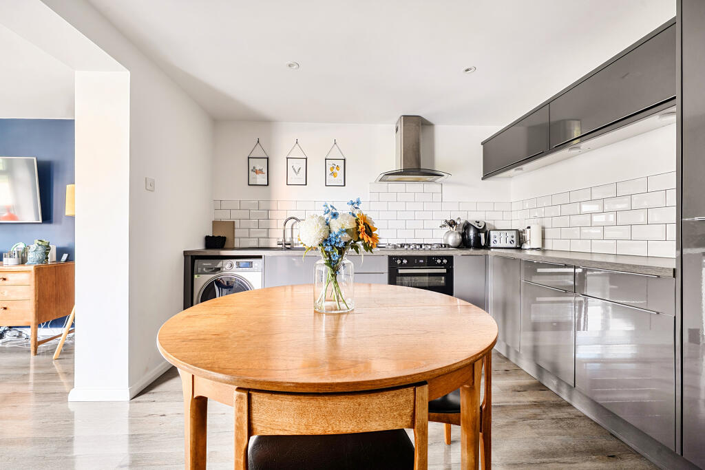 Apartment in Dacorum, Kings Langley - View 5