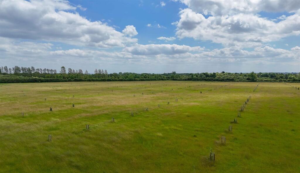 New Road, Colmworth - More