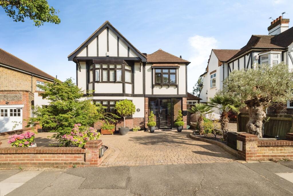 Main image of property: Princes Avenue, Woodford Green, IG8
