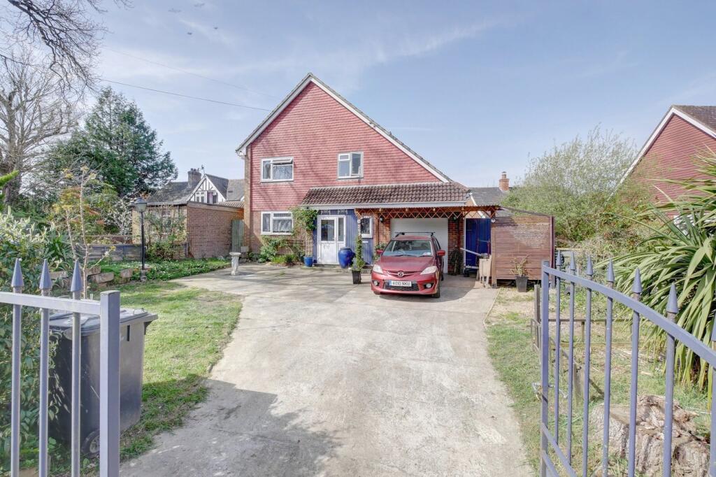 Main image of property: London Road, Hailsham, BN27