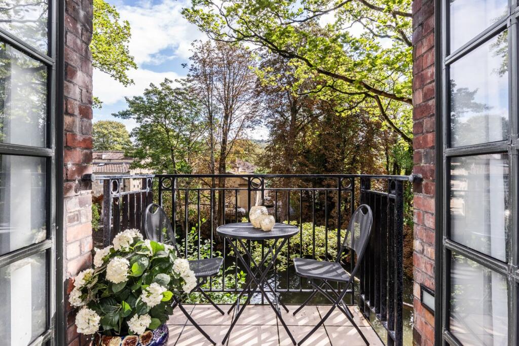 Apartment in Bath, Walcot - More