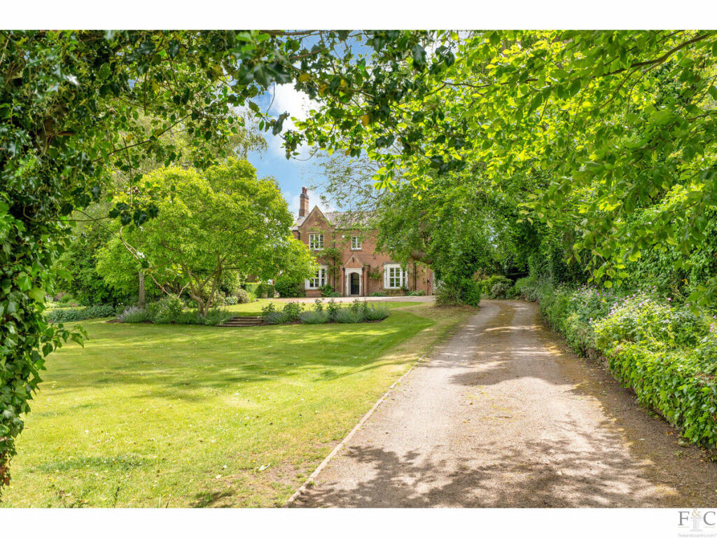 House in Blaby, Stoney Stanton - View 5