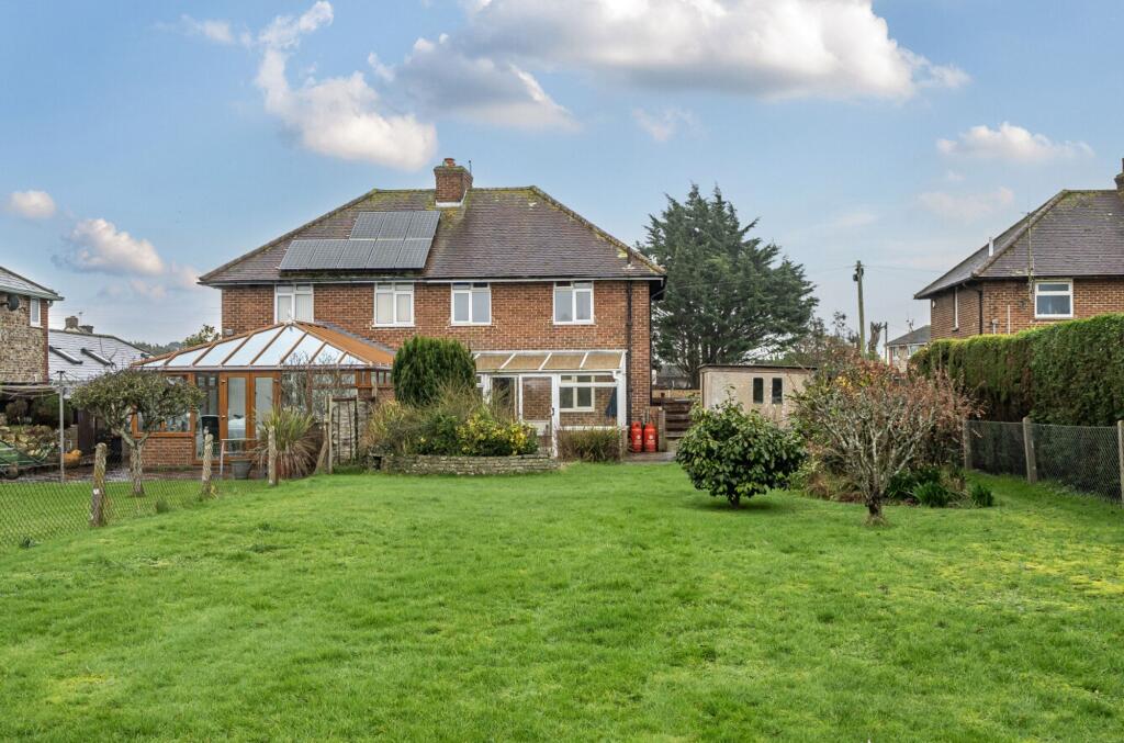 Pagham Road, Nyetimber, PO21 photo 4