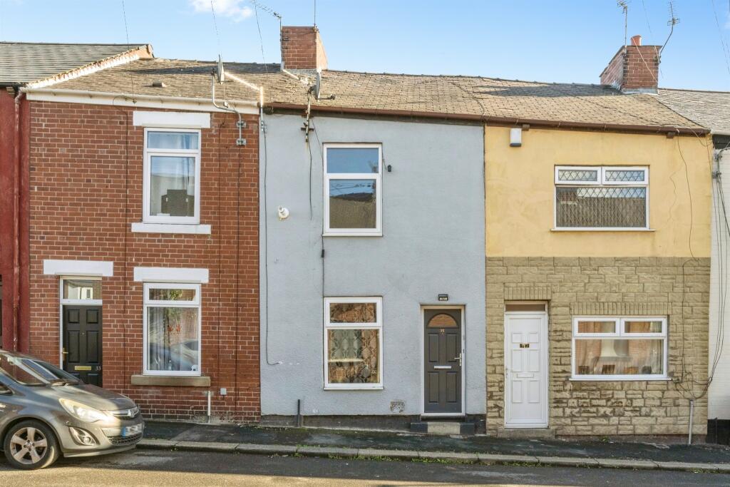 3-bed terraced on Co-Operative Street, Goldthorpe, Rotherham, £60,000