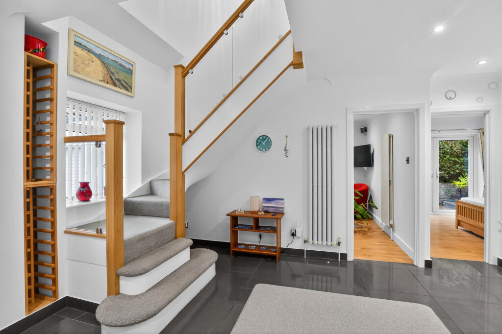 House in Broadstone, Bournemouth, Christchurch and Poole - View 3
