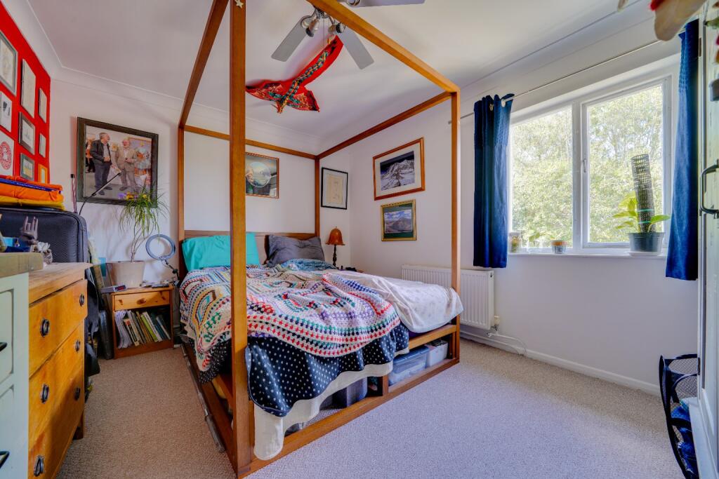 Apartment in Huntingdonshire, Hemingford Grey - More